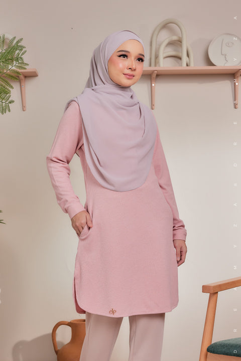 Lana Ironless PolyCotton Knitted Long Top Blouse.