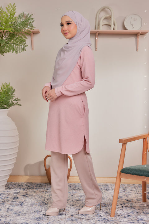 Lana Ironless PolyCotton Knitted Long Top Blouse.
