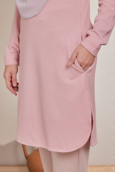 Lana Ironless PolyCotton Knitted Long Top Blouse.