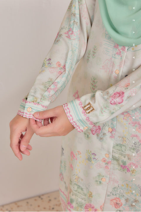 Mysa Printed Exclusive Ironless Heavy Chiffon Crepe Long Blouse 2.0