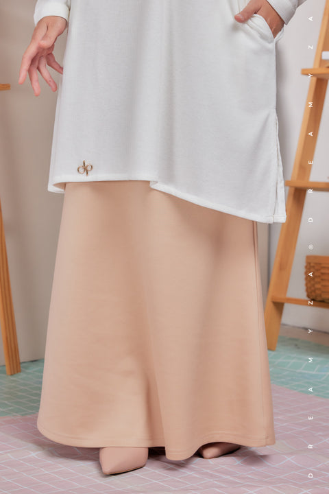 Nelly Cozy Skirt