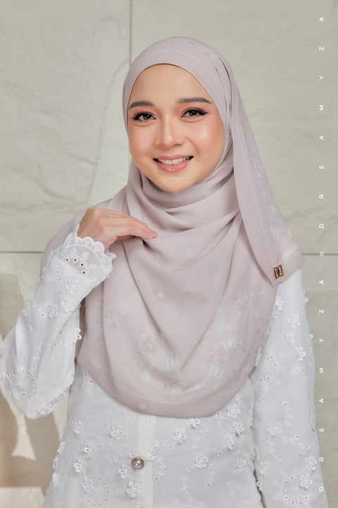 Nura Printed Premium Heavy Chiffon Shawl Tudung