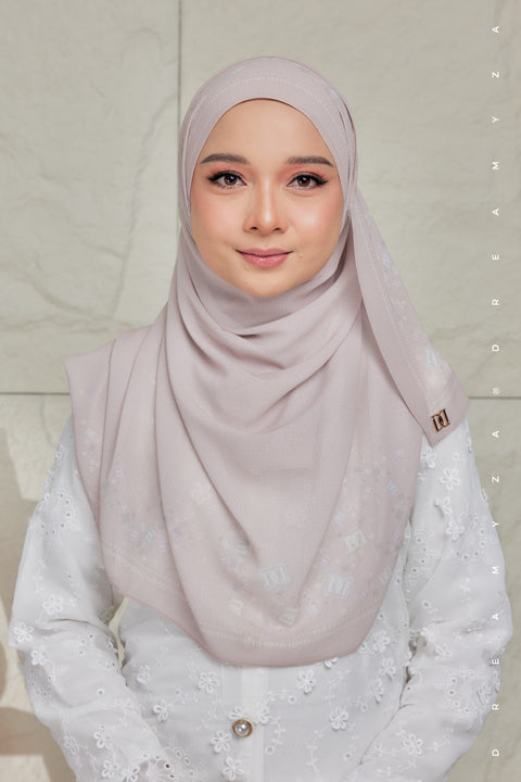Nura Printed Premium Heavy Chiffon Shawl Tudung