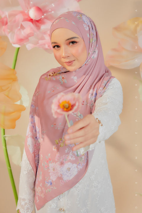 Blooming Garden Series in Miracle [Premium Printed Korean Chiffon Shawl]