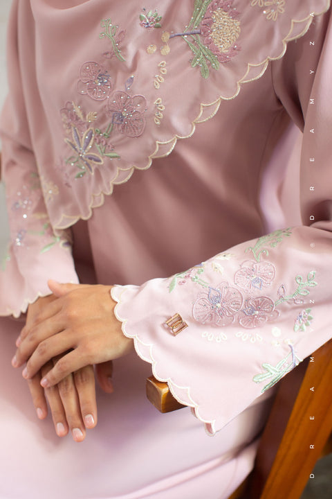 Anggerik Embroidered Jubah Abaya with Shawl