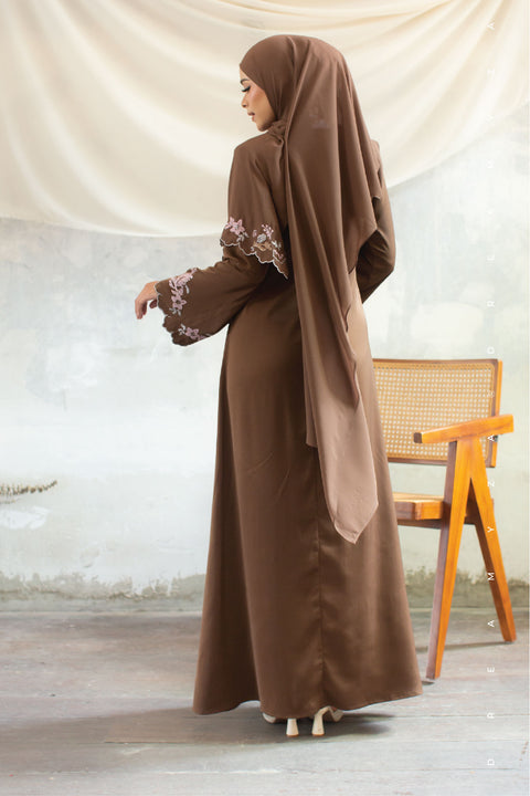 Kencana Embroidered Jubah Abaya with Shawl