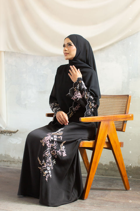 Kencana Embroidered Jubah Abaya with Shawl