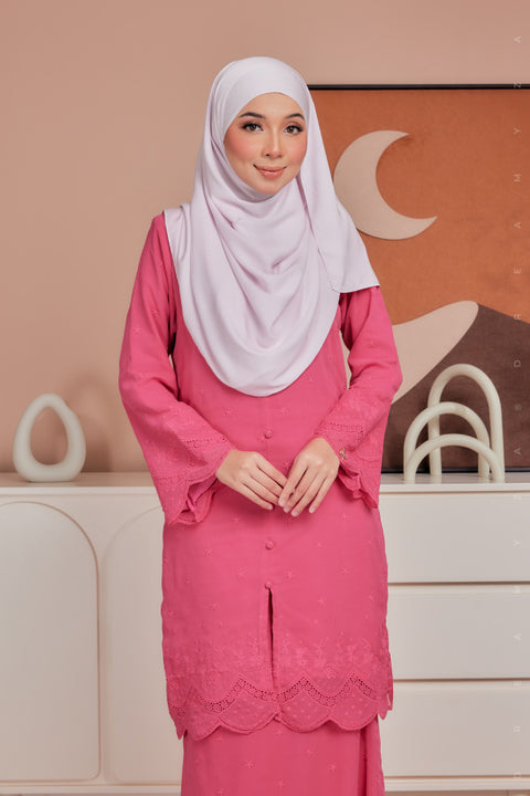 Widuri Embroidered Sulam Chiffon Baju Kurung Moden