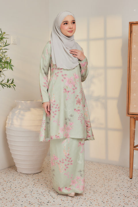 Akma Printed Silk Satin Riau Modern Kurung