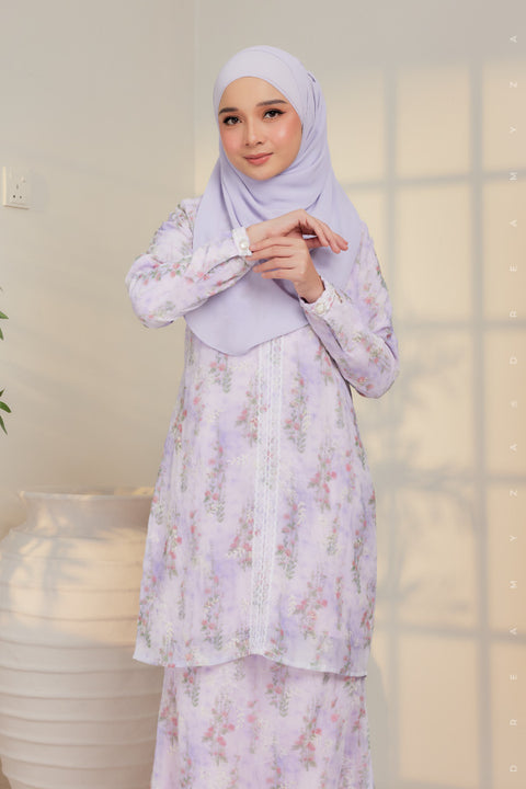 Amira Printed Chffion with Mini Lace Modern Kurung