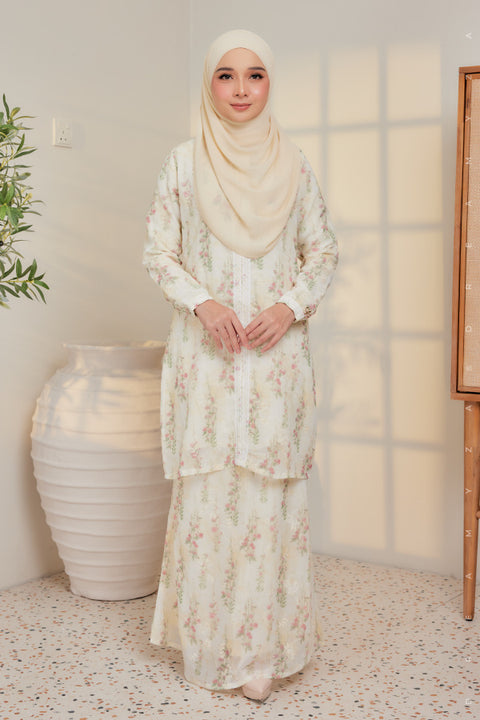 Amira Printed Chffion with Mini Lace Modern Kurung