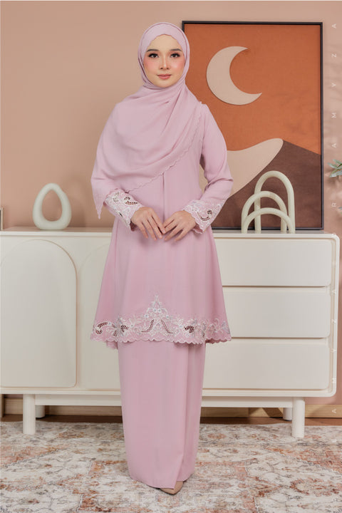 Ara Embroidered Riau Modern Kurung