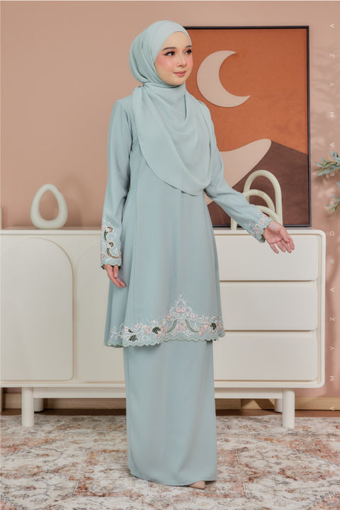 Ara Embroidered Riau Modern Kurung