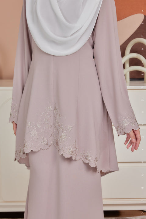 Aria Embroidered Heavy Chiffon Crepe Modern Kurung