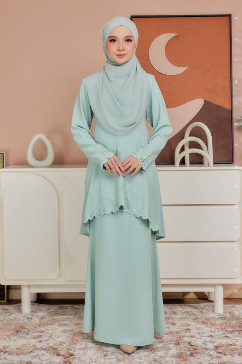 Aria Embroidered Heavy Chiffon Crepe Modern Kurung