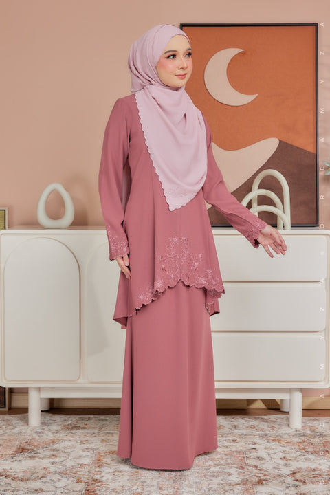 Aria Embroidered Heavy Chiffon Crepe Modern Kurung