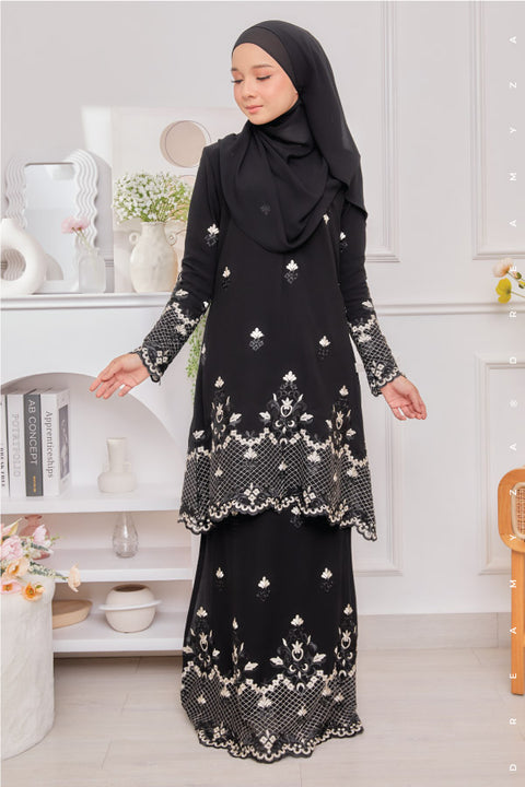 Raisya Flowers Embroidered Sulam Chiffon Baju Kurung Moden