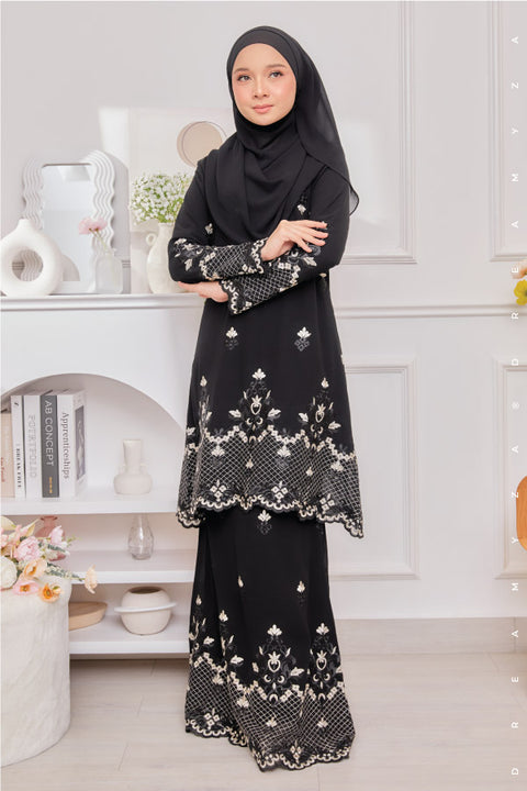 Raisya Flowers Embroidered Sulam Chiffon Baju Kurung Moden