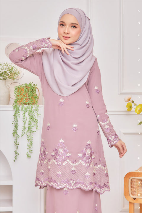 Raisya Flowers Embroidered Sulam Chiffon Baju Kurung Moden