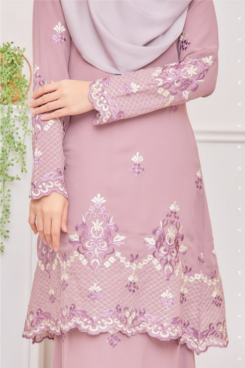 Raisya Flowers Embroidered Sulam Chiffon Baju Kurung Moden