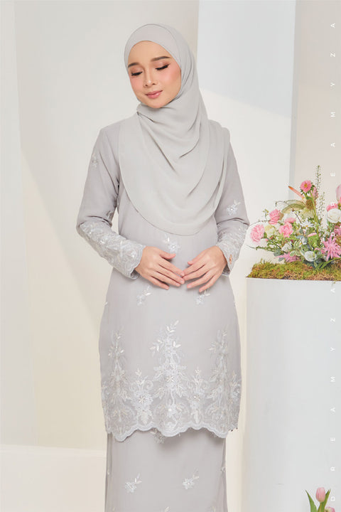 Jesnita Embroidered Sulam Chiffon Baju Kurung Moden