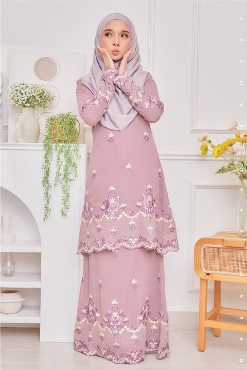 Raisya Flowers Embroidered Sulam Chiffon Baju Kurung Moden