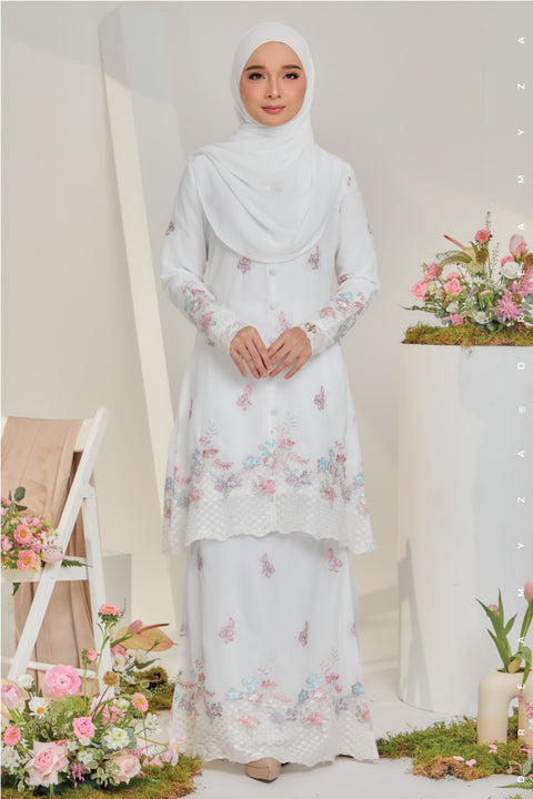 Mawar Flowers Embroidered Sulam Chiffon Baju Kurung Moden.