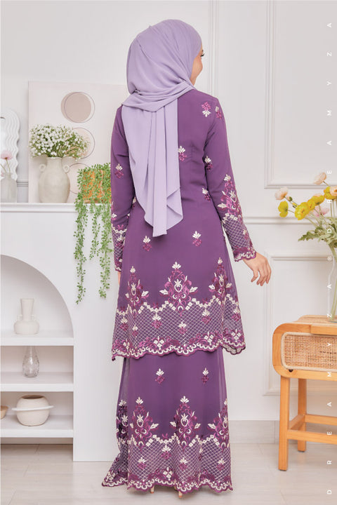 Raisya Flowers Embroidered Sulam Chiffon Baju Kurung Moden.