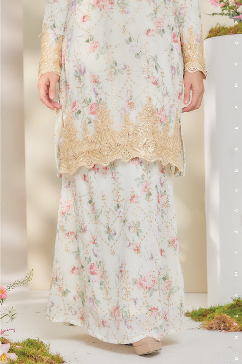 Rossa Embroidered Printed Chiffon with Border Lace Modern Kurung.