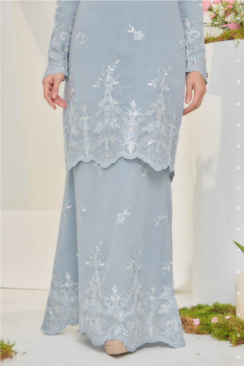 Jesnita Embroidered Sulam Chiffon Baju Kurung Moden