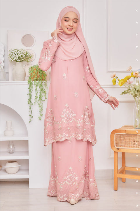 Raisya Flowers Embroidered Sulam Chiffon Baju Kurung Moden