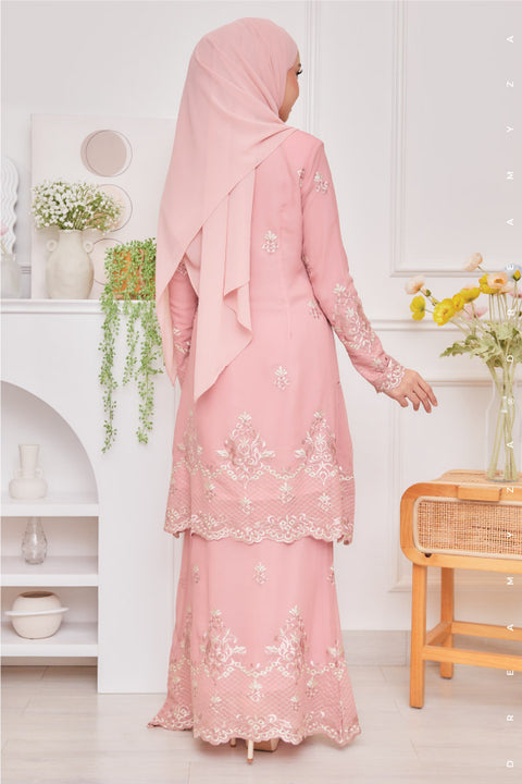 Raisya Flowers Embroidered Sulam Chiffon Baju Kurung Moden