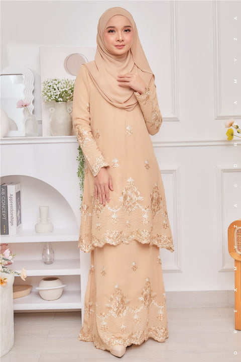 Raisya Flowers Embroidered Sulam Chiffon Baju Kurung Moden.