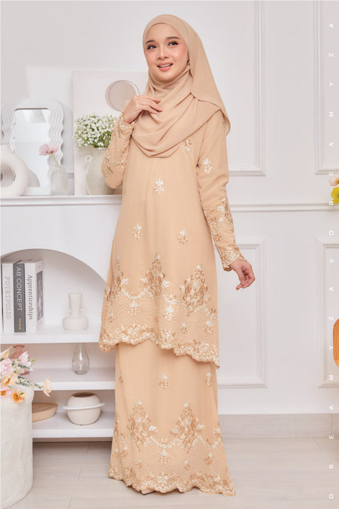 Raisya Flowers Embroidered Sulam Chiffon Baju Kurung Moden.