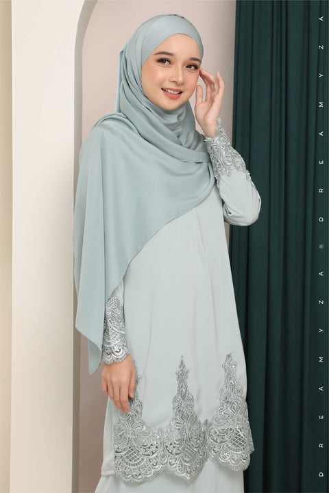Amna Embroidered Border Lace Modern Kurung
