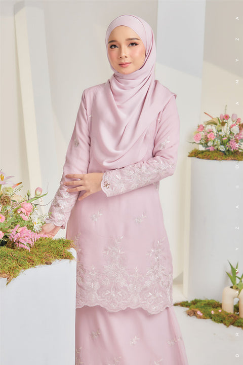 Jesnita Embroidered Sulam Chiffon Baju Kurung Moden