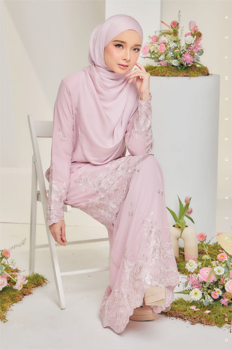 Jesnita Embroidered Sulam Chiffon Baju Kurung Moden