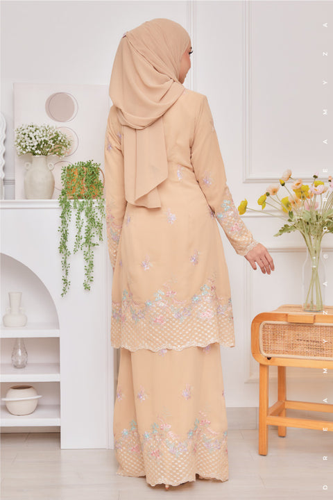 Mawar Flowers Embroidered Sulam Chiffon Baju Kurung Moden