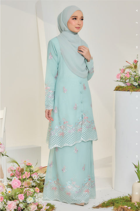 Mawar Flowers Embroidered Sulam Chiffon Baju Kurung Moden.