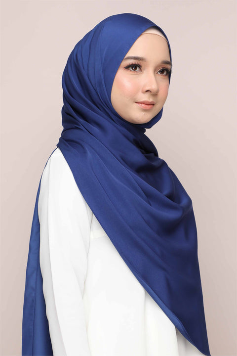 Tudung Shawl Diya Matte Silk Satin