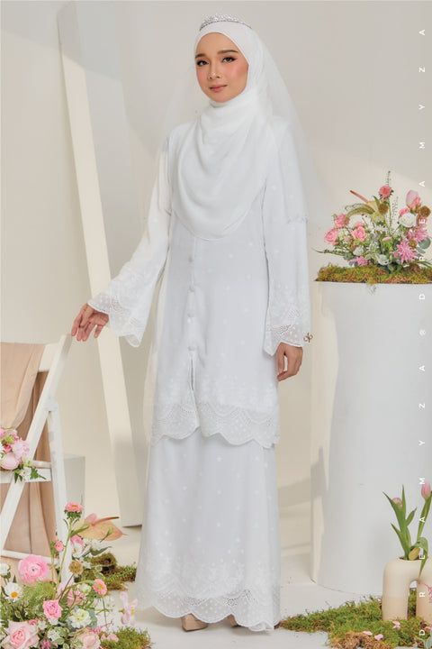 Widuri Embroidered Sulam Chiffon Brides Baju Kurung Akad Nikah Tunang in Off White.