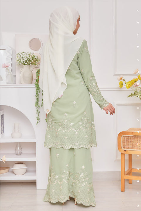 Raisya Flowers Embroidered Sulam Chiffon Baju Kurung Moden