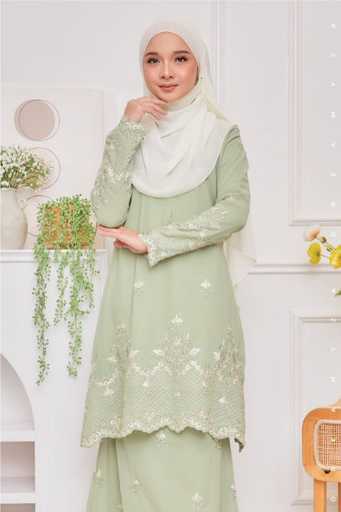 Raisya Flowers Embroidered Sulam Chiffon Baju Kurung Moden