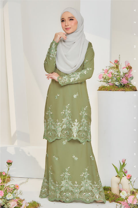 Jesnita Embroidered Sulam Chiffon Baju Kurung Moden