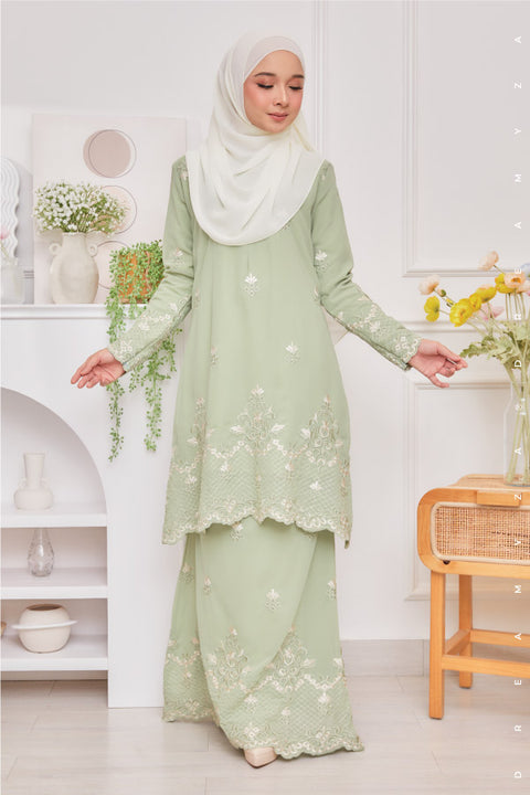 Raisya Flowers Embroidered Sulam Chiffon Baju Kurung Moden