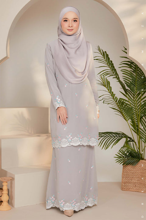 Juwita Embroidered Sulam Chiffon Baju Kurung Moden