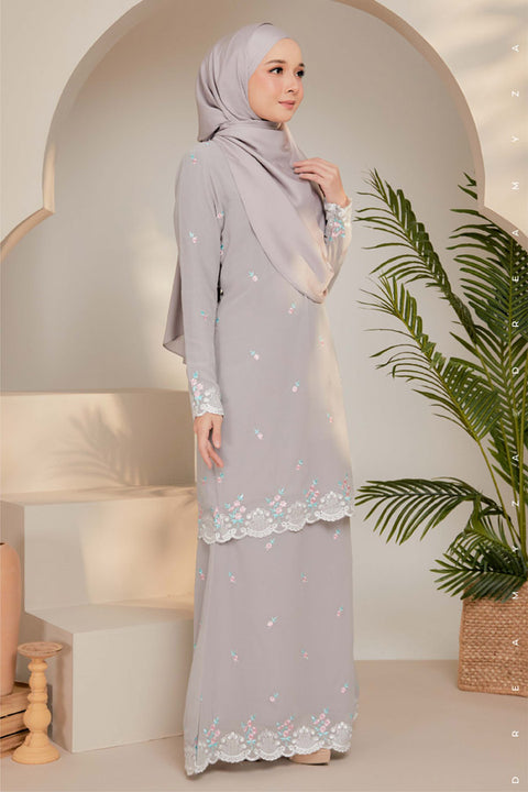 Juwita Embroidered Sulam Chiffon Baju Kurung Moden