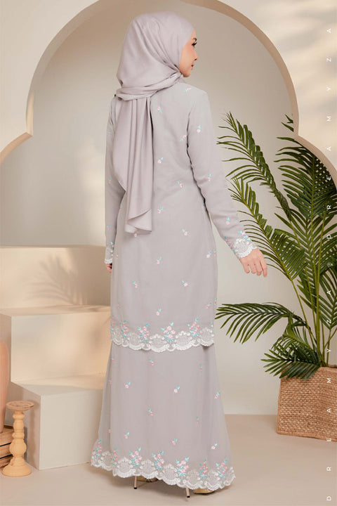 Juwita Embroidered Sulam Chiffon Baju Kurung Moden