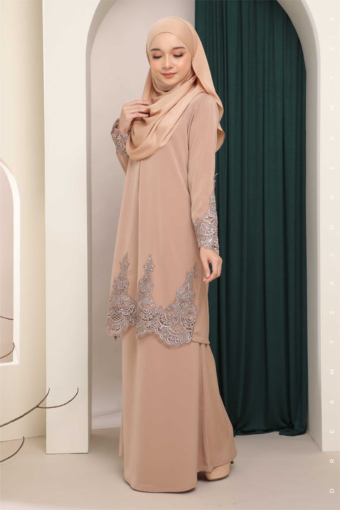 Amna Embroidered Border Lace Modern Kurung