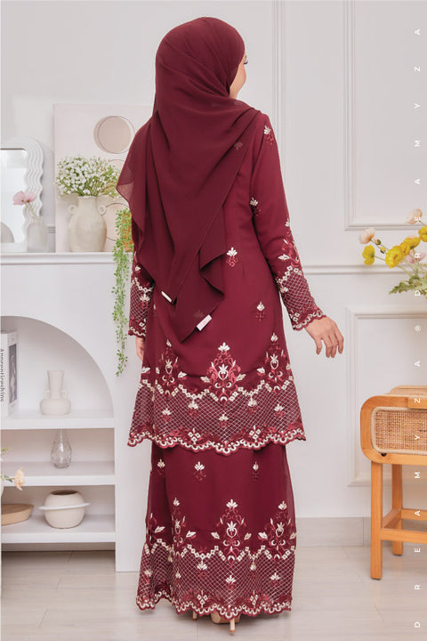 Raisya Flowers Embroidered Sulam Chiffon Baju Kurung Moden